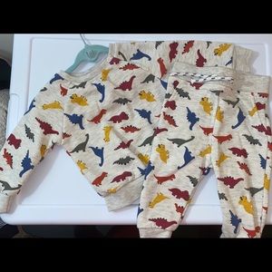 Primark Unisex Dinosaur Sweatshirt Jogger Set 6-9m